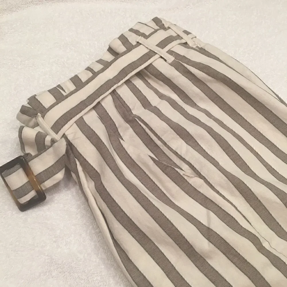 Romeo & Juliet Couture Small Y2K Wide Leg Pants cream brown striped